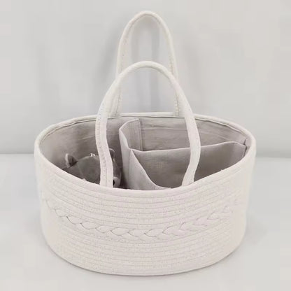 Panier à Couches Tressé – Organisation Élégante pour les Essentiels de Bébé
